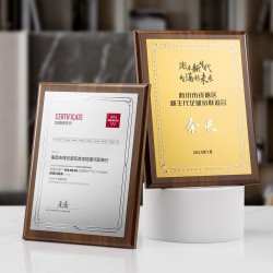 Custom - made medals, customized high - end authorization plates, customized honor plaques, agent authorization plates, employment certificates, and trophy production