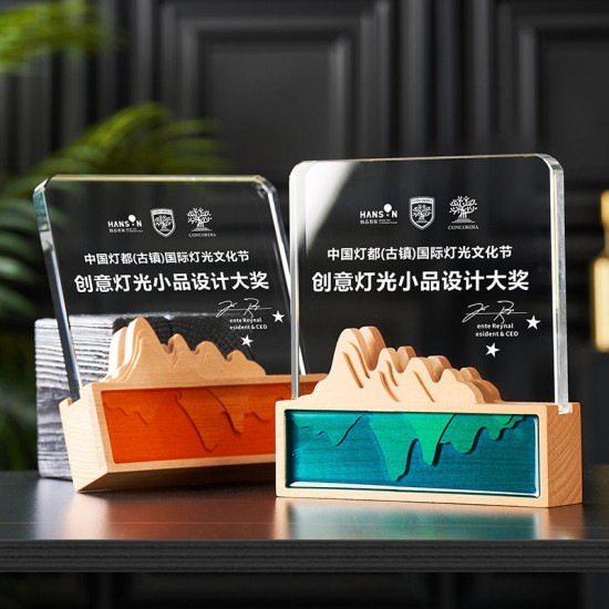 Wood crystal trophy 