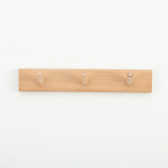 Wall-mounted wooden shelf for study
