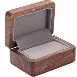 Wholesale Modern Solid Walnut Wooden Ring Storage Elegant Ring Box for Storage 