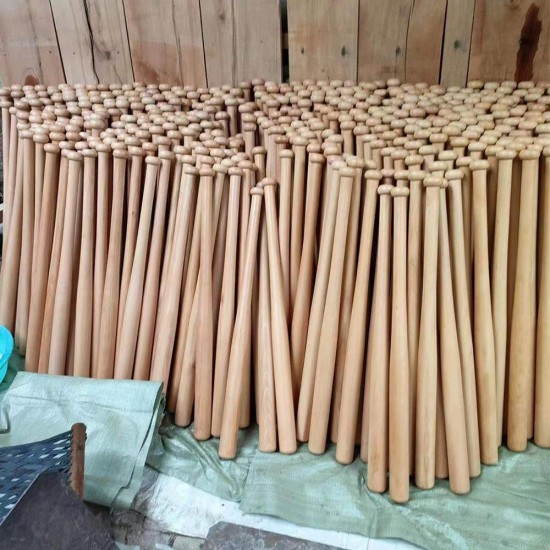 Baseball practice bat 
