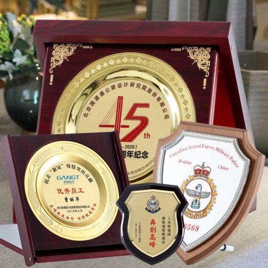 Custom-made wooden medals