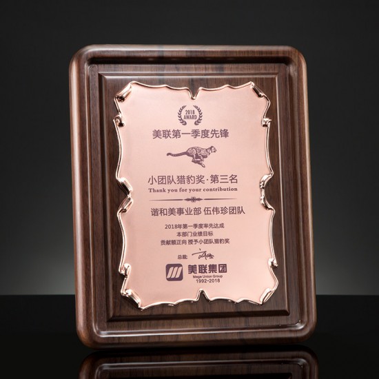 creative wooden medals	